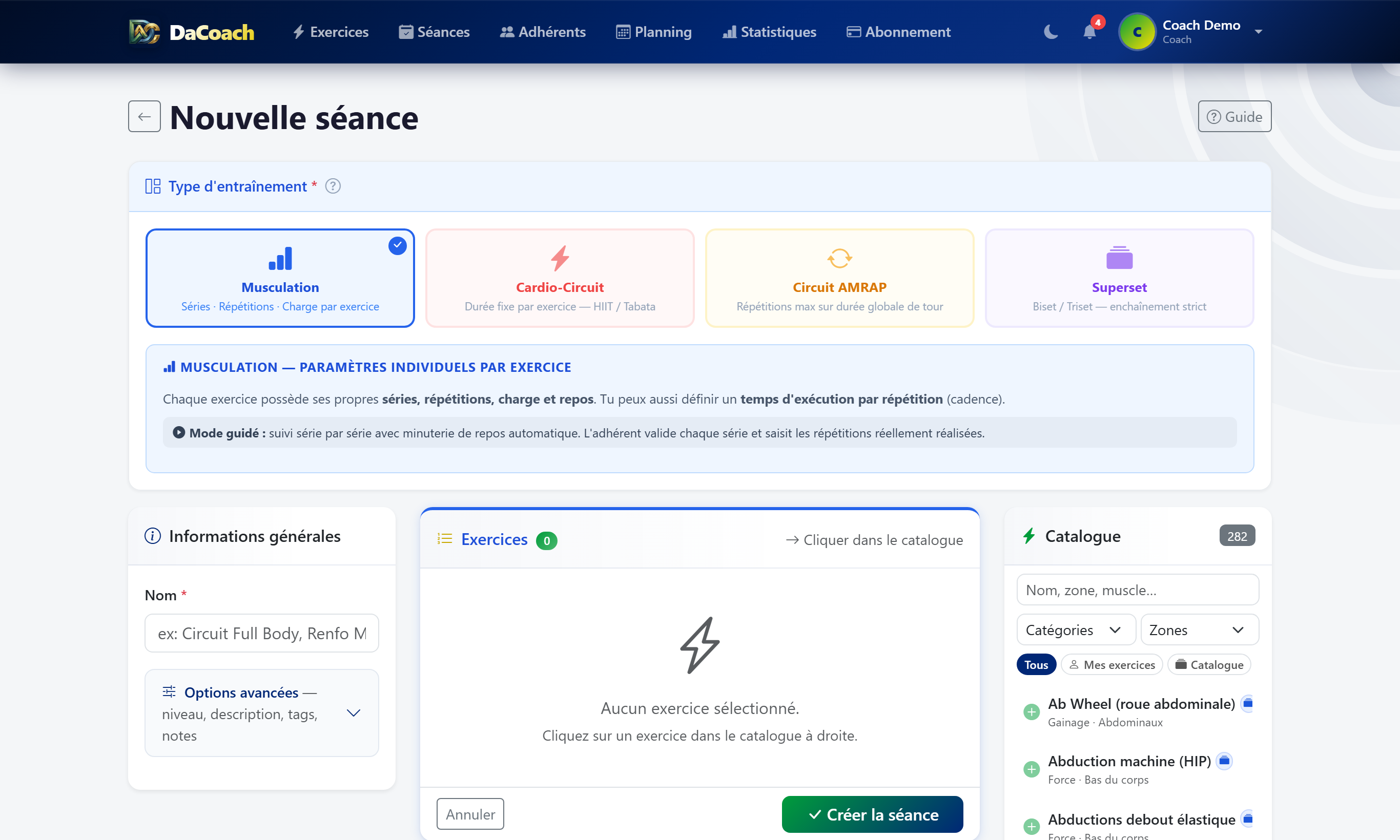 Formulaire de création de séance — sélection du type (Muscu, Circuit, AMRAP, Superset), ajout d'exercices depuis le catalogue